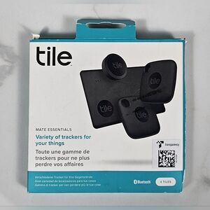 Tile Mate Essentials Bluetooth Tracker Pack‎ 4 Essentials Trackers (Black) NEW